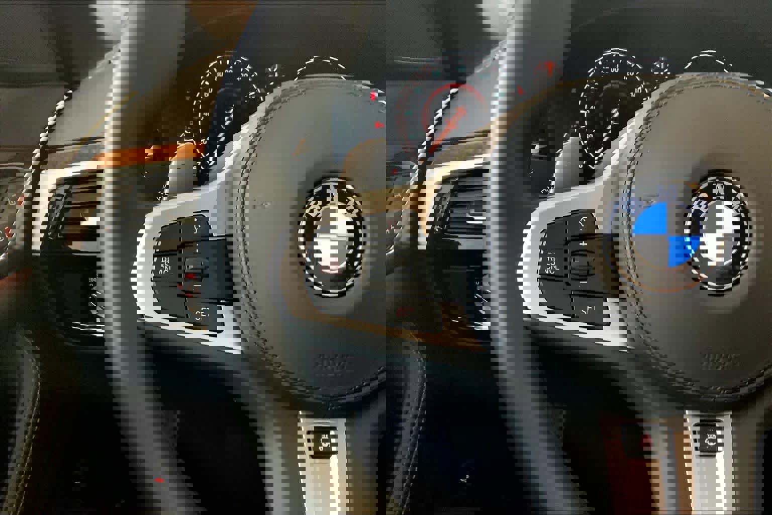 Used 2019 BMW 530i xDrive w/ Executive Package image 23