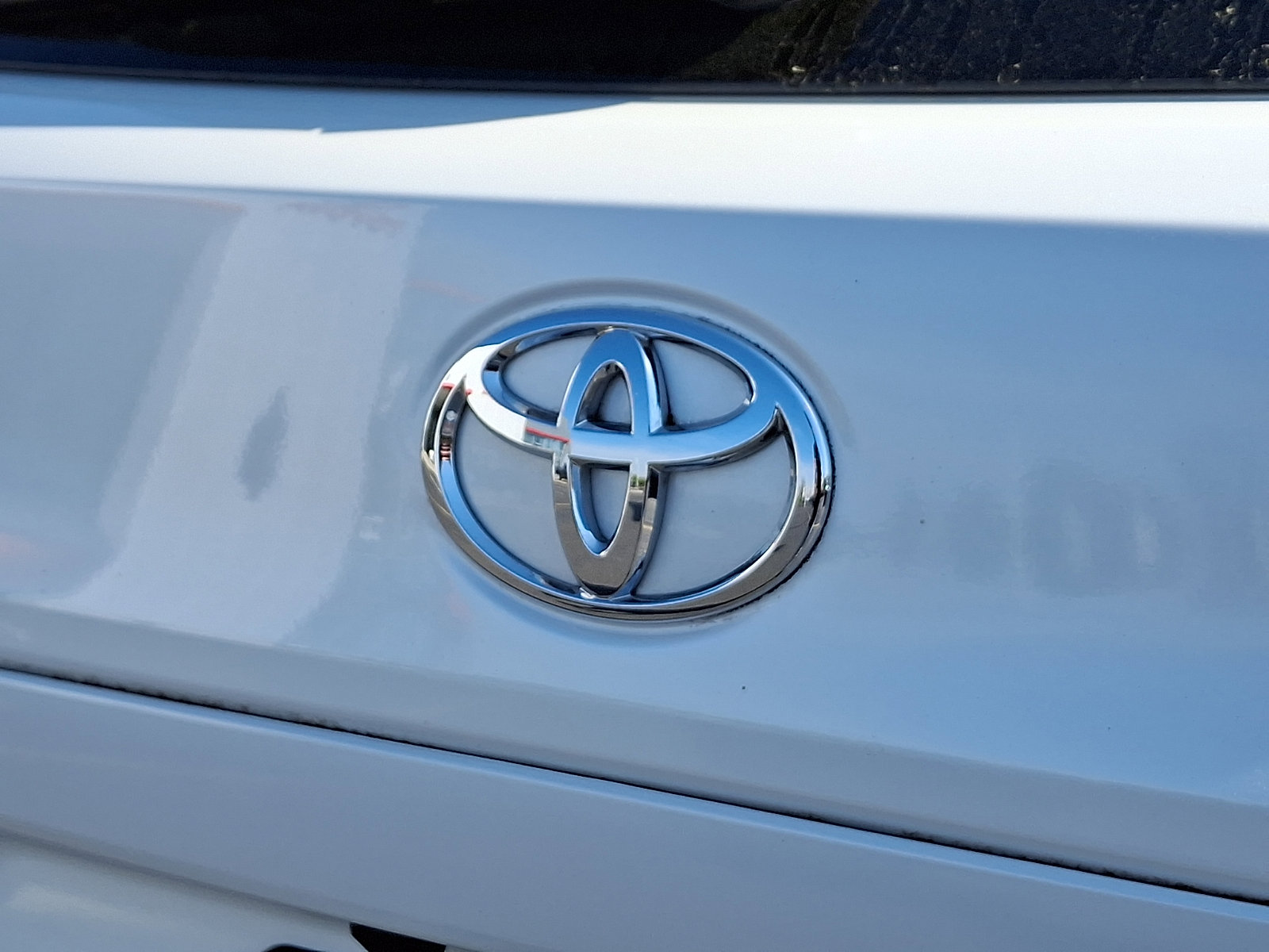 Used 2023 Toyota Corolla Cross LE w/ Moonroof Package image 31