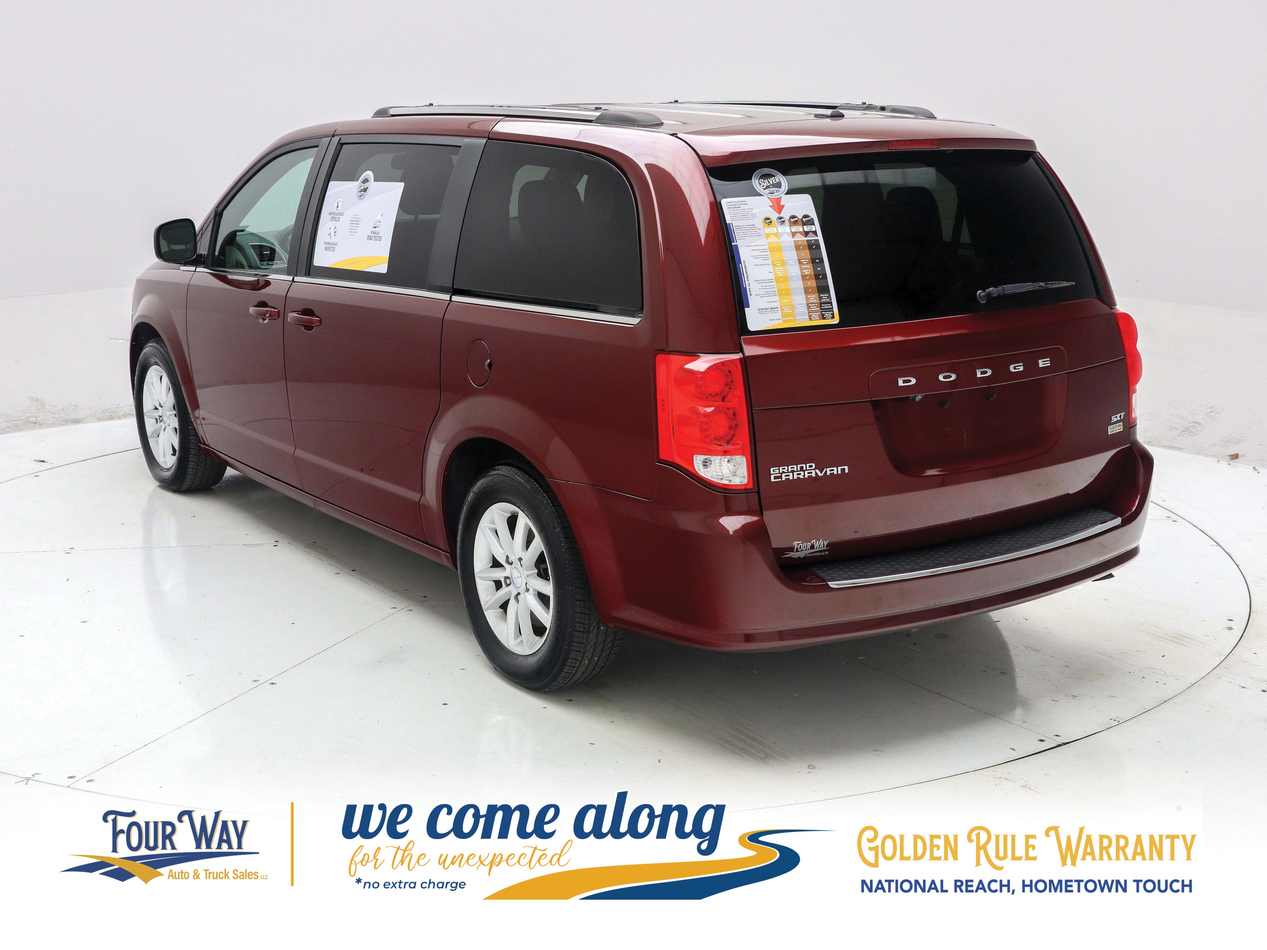 Used 2018 Dodge Grand Caravan SXT FWD image 6