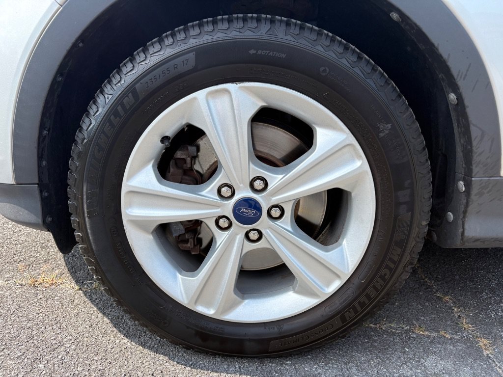 Used 2014 Ford Escape SE AWD/4WD image 9