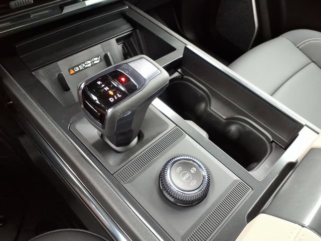 New 2026 GMC Hummer EV 4x4 Crew Cab image 33