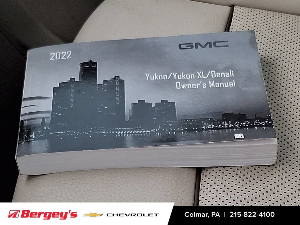 Used 2022 GMC Yukon XL Denali w/ Denali Ultimate Package AWD/4WD image 32