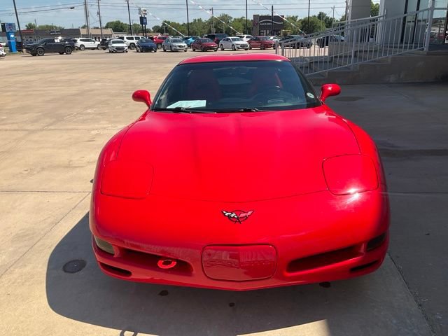 Used 2000 Chevrolet Corvette Coupe w/ Roof Pkg RWD image 30