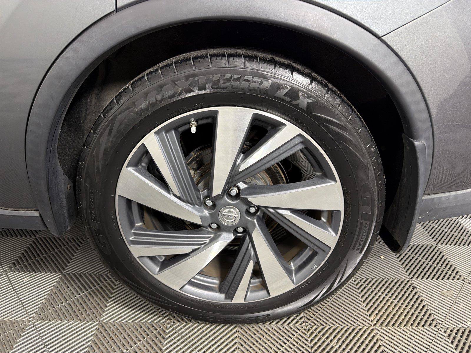 Used 2015 Nissan Murano Platinum w/ Platinum Technology Package FWD image 5