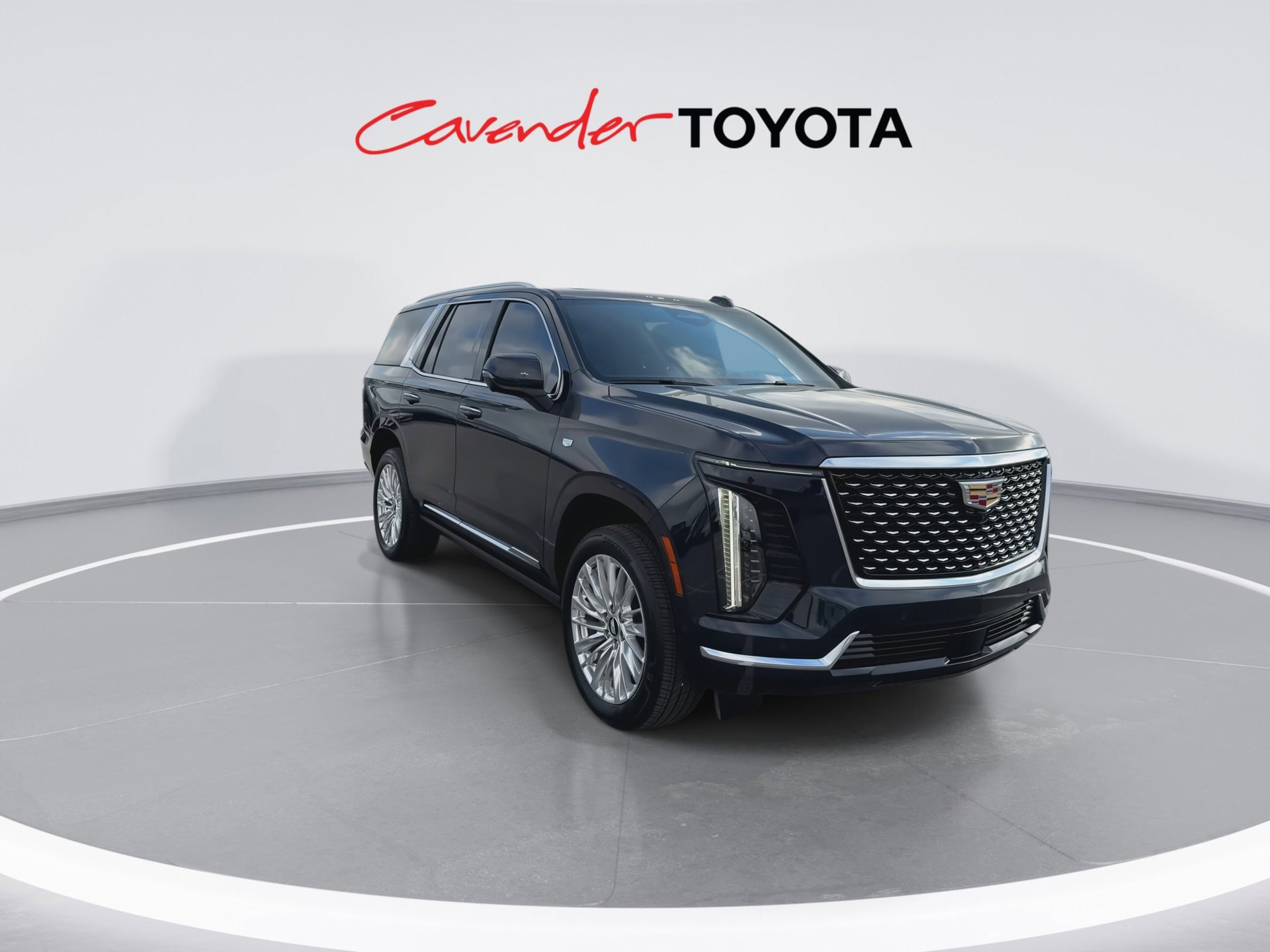 Used 2026 Cadillac Escalade Luxury w/ LPO, Floor Liner Package AWD/4WD image 2