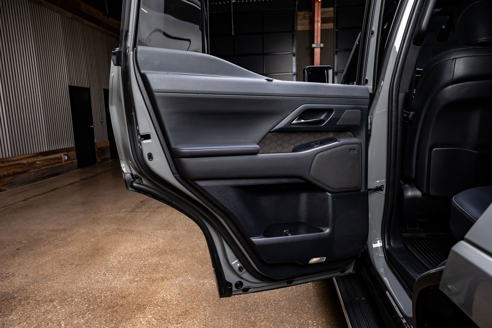 Used 2024 Lexus GX 550 image 38