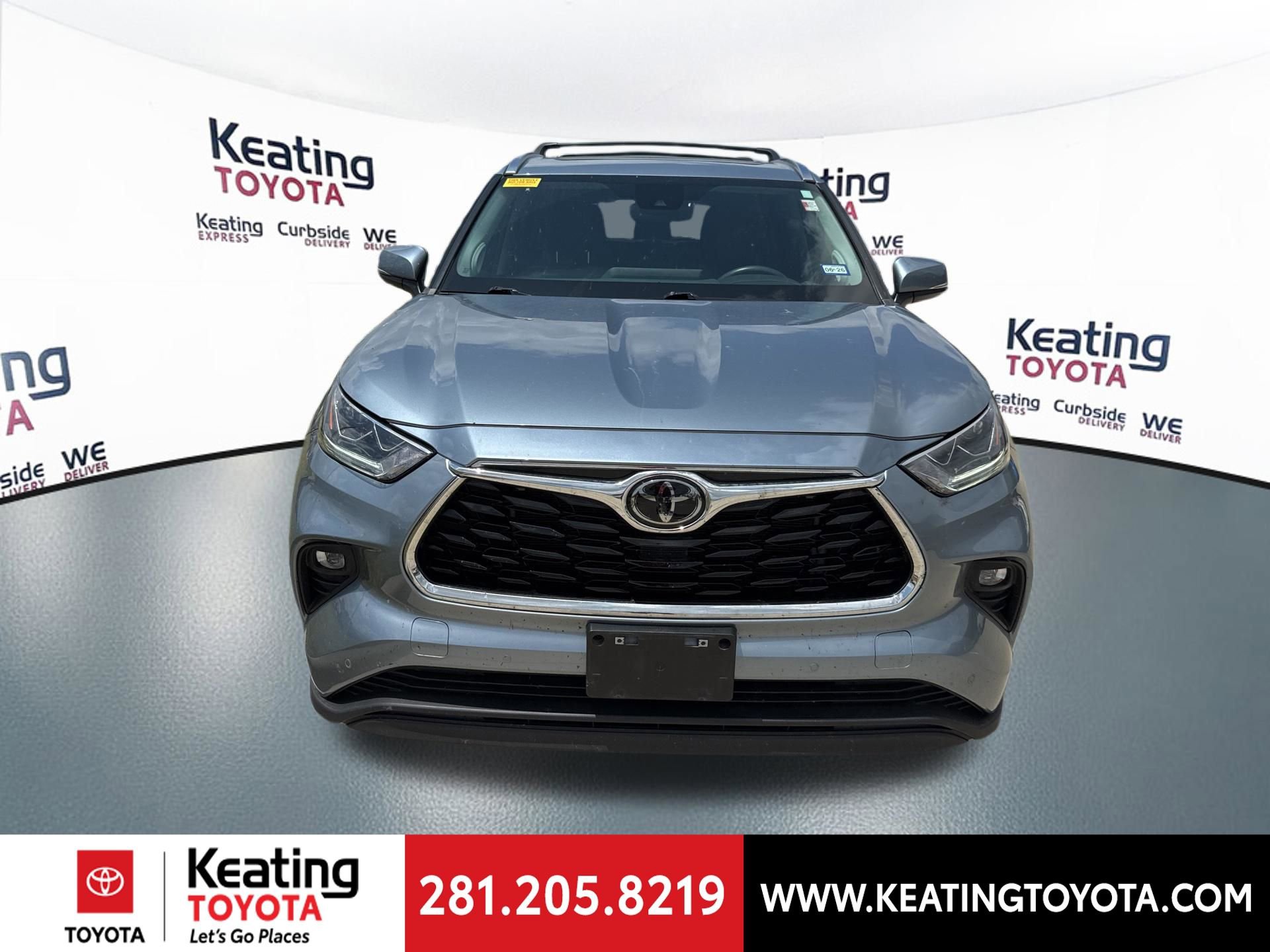 Used 2023 Toyota Highlander Limited image 2