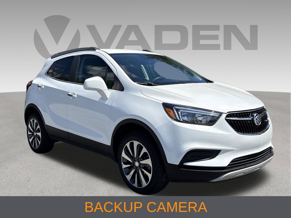 Used 2022 Buick Encore Preferred w/ Safety Package AWD/4WD image 3