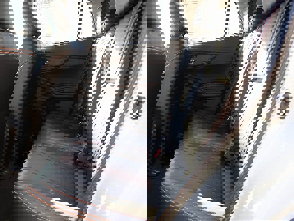 Used 2023 Subaru Crosstrek 2.5i Limited w/ Moonroof Package image 18