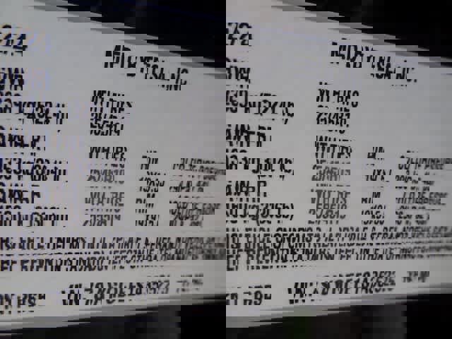 Used 2025 Tesla Model Y Long Range image 38