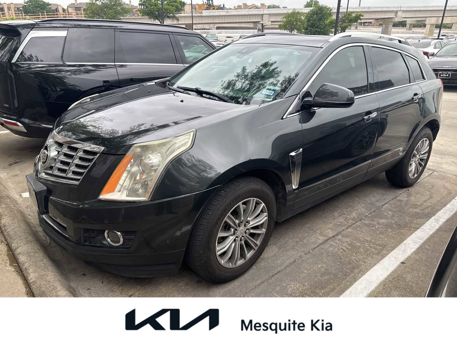 Used 2015 Cadillac SRX Premium image 1
