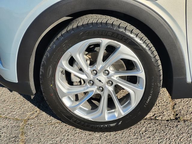 Used 2022 Chevrolet Bolt EUV LT image 10