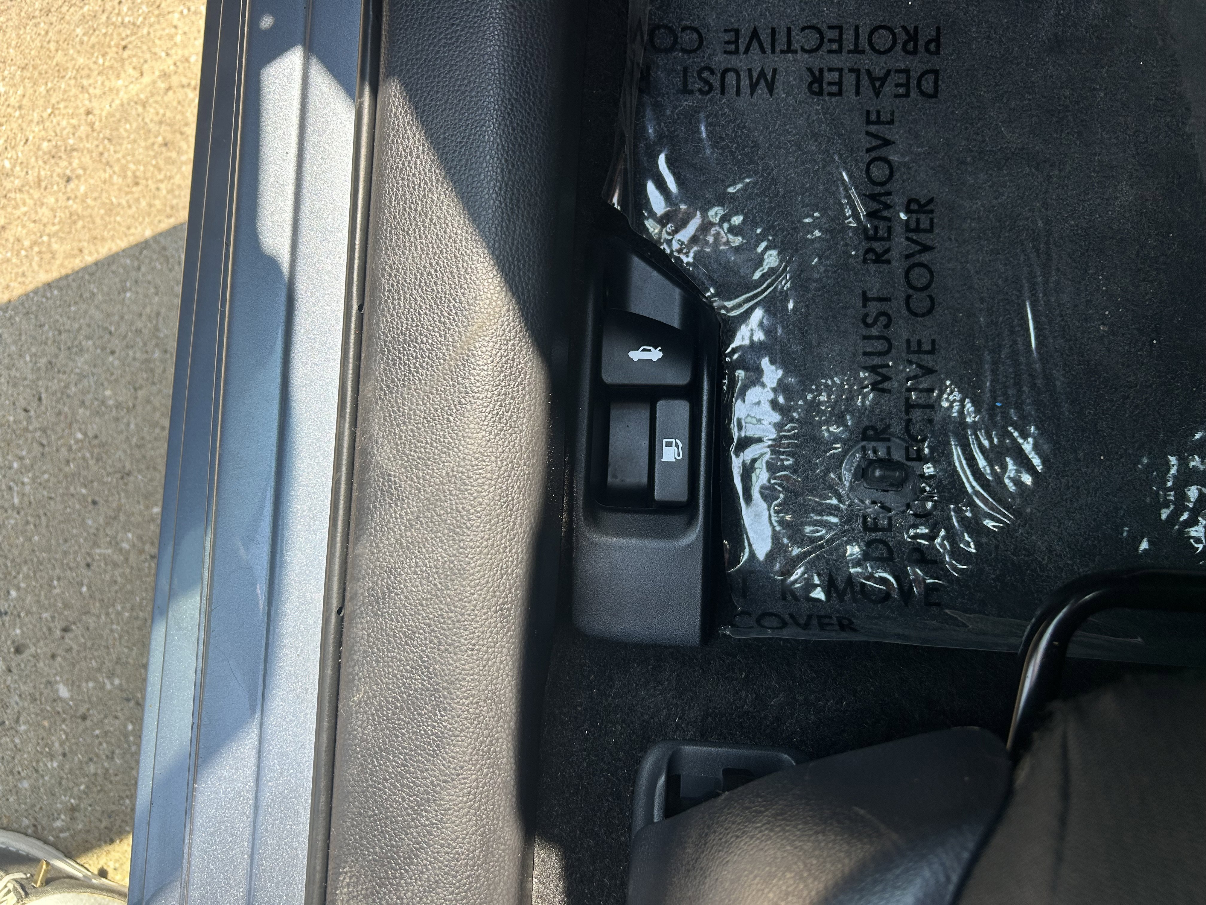 Used 2020 Toyota Corolla LE image 14