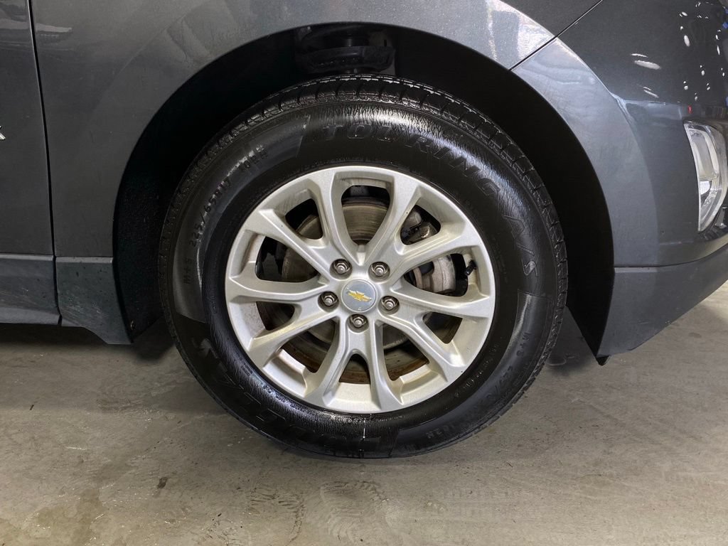 Used 2018 Chevrolet Equinox LS FWD image 11