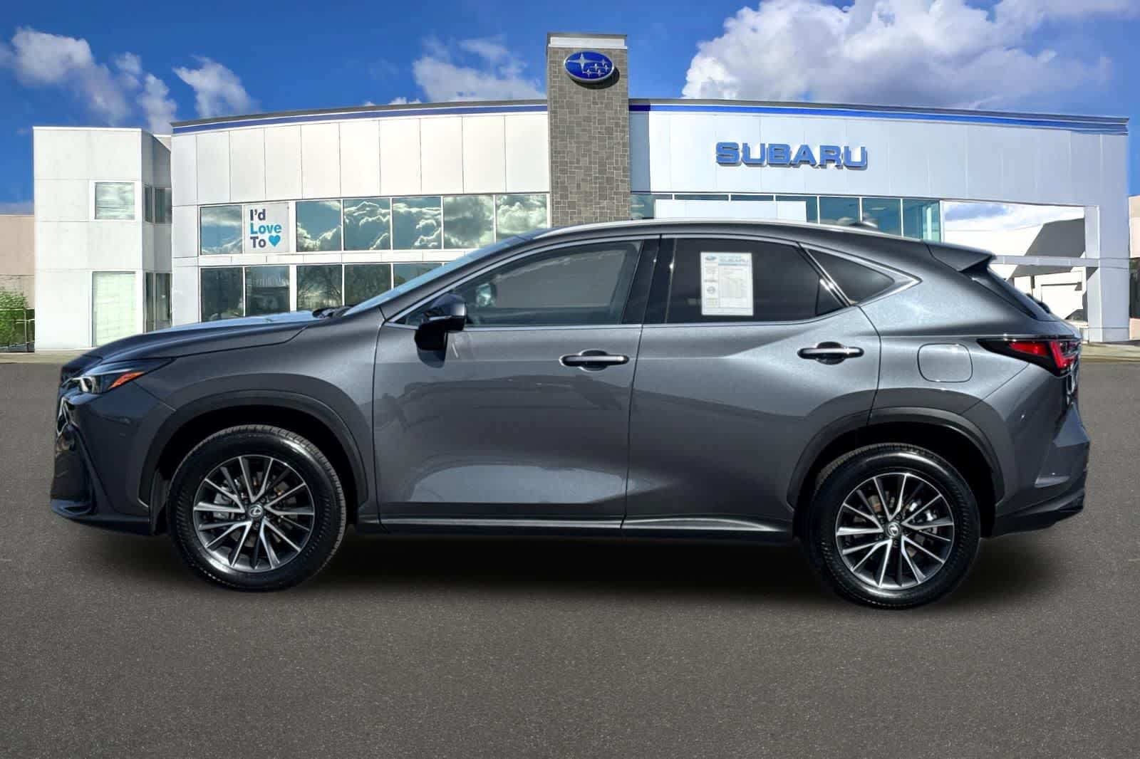 Used 2024 Lexus NX 350h AWD w/ Vision Package image 10
