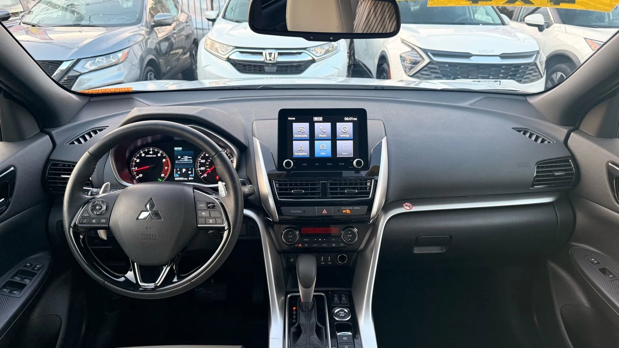 Used 2024 Mitsubishi Eclipse Cross SEL image 15