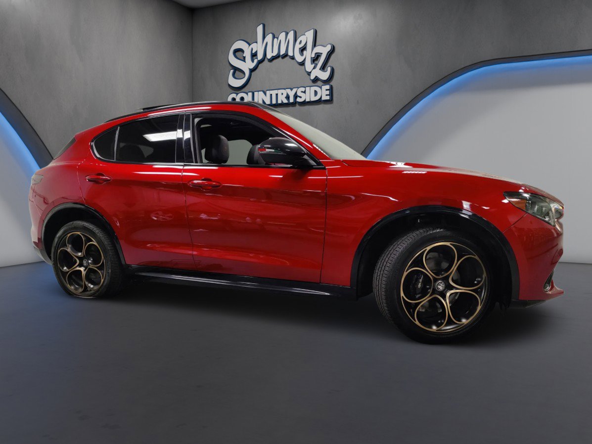 Used 2025 Alfa Romeo Stelvio Sprint AWD/4WD image 4