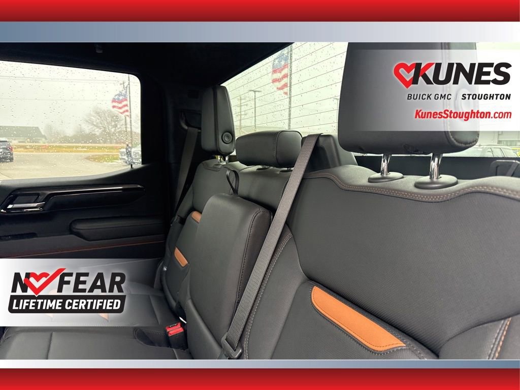 Used 2025 GMC Sierra 1500 AT4 image 36