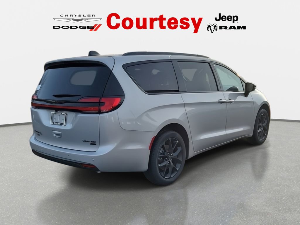 New 2026 Chrysler Pacifica Limited w/ S Appearance Package AWD/4WD image 2