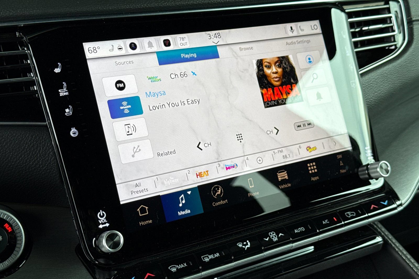 New 2026 Jeep Grand Wagoneer Limited w/ Convenience Group I AWD/4WD image 18