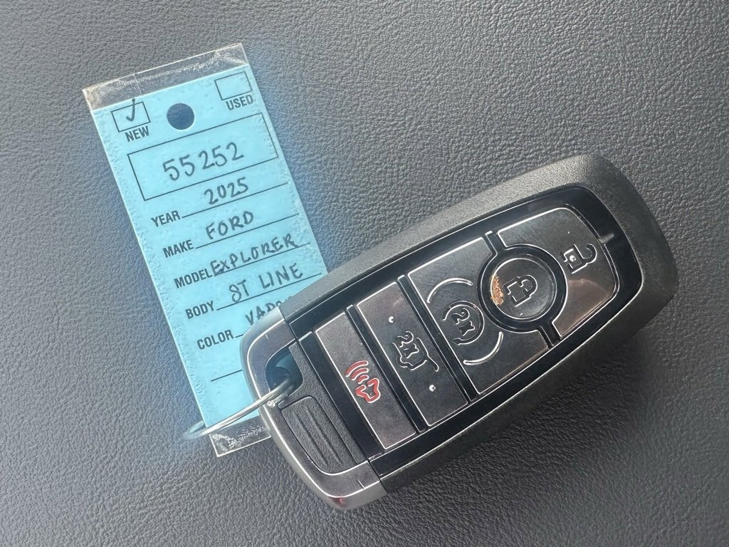New 2025 Ford Explorer ST-Line image 43