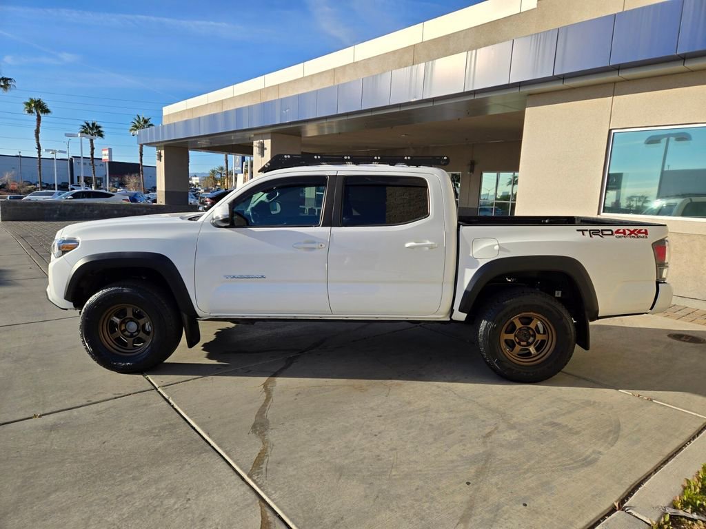 Used 2021 Toyota Tacoma TRD Off-Road w/ Technology Package image 3
