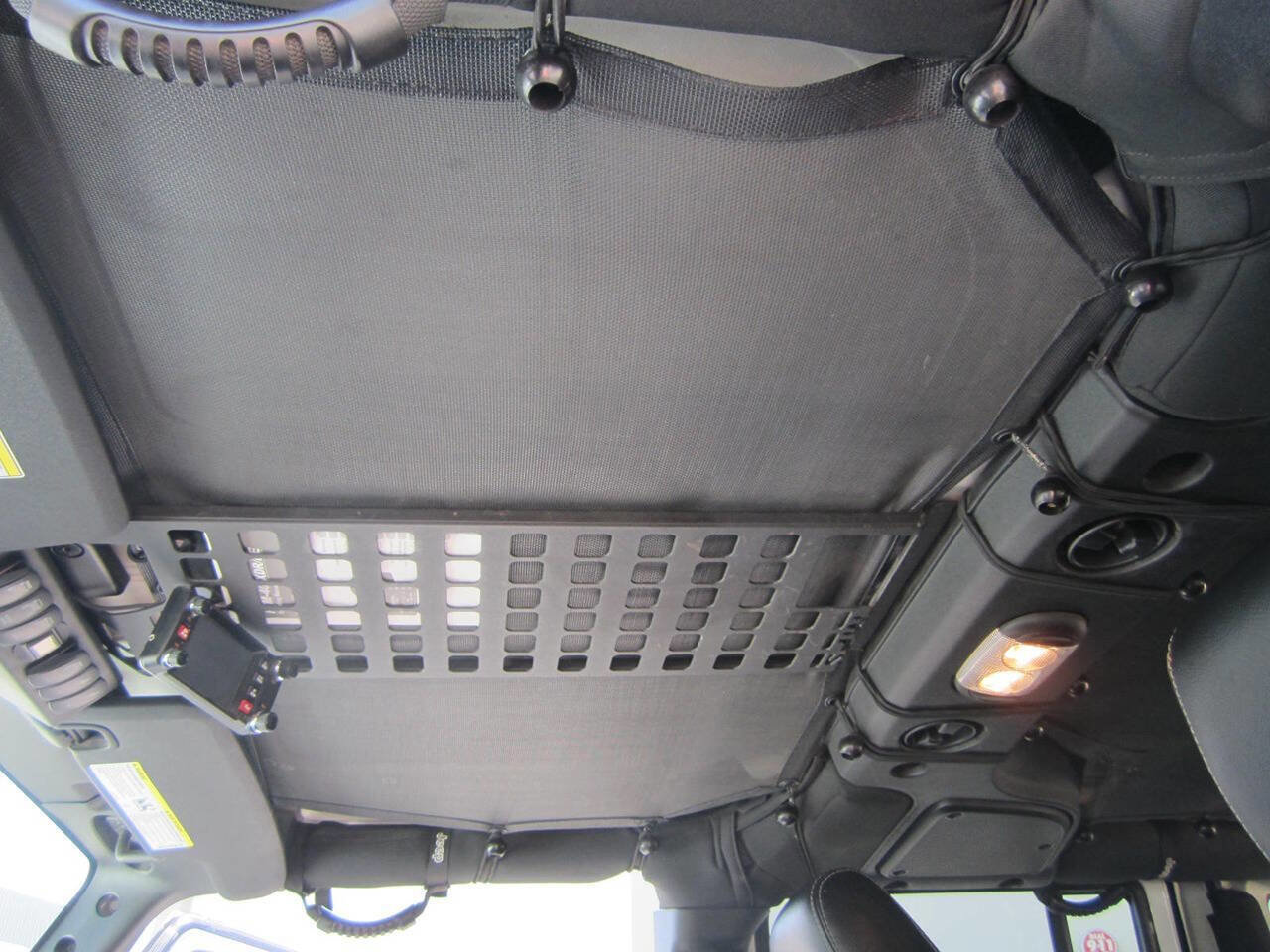 Used 2017 Jeep Wrangler Unlimited Rubicon AWD/4WD image 43