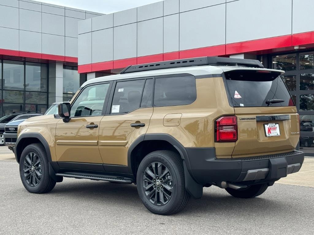 New 2025 Toyota Land Cruiser image 3