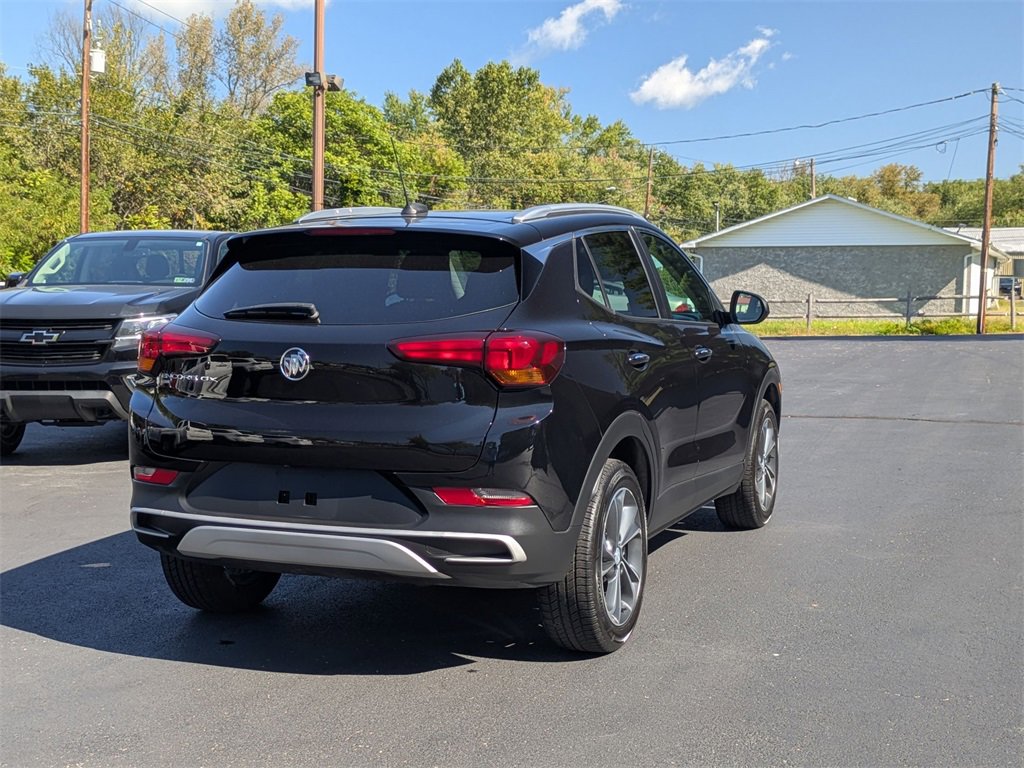 Used 2022 Buick Encore GX Select image 4