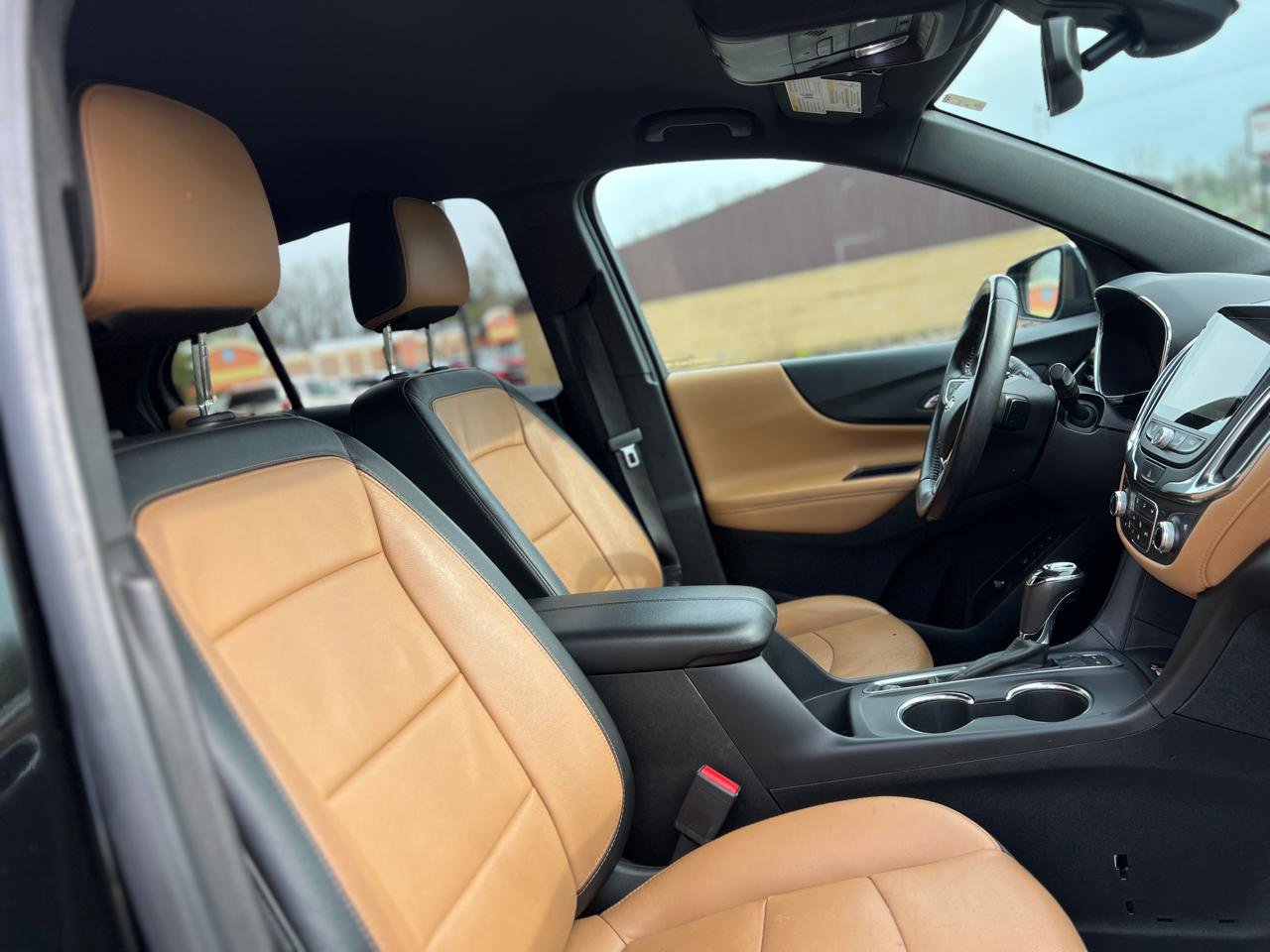 Used 2018 Chevrolet Equinox Premier AWD/4WD image 45