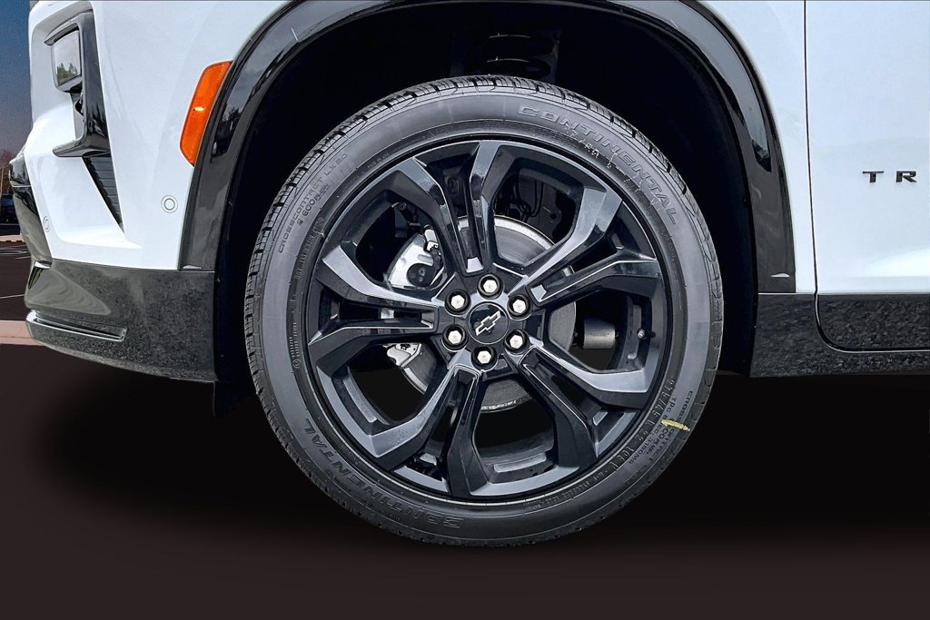 New 2027 Chevrolet Traverse RS AWD/4WD image 13