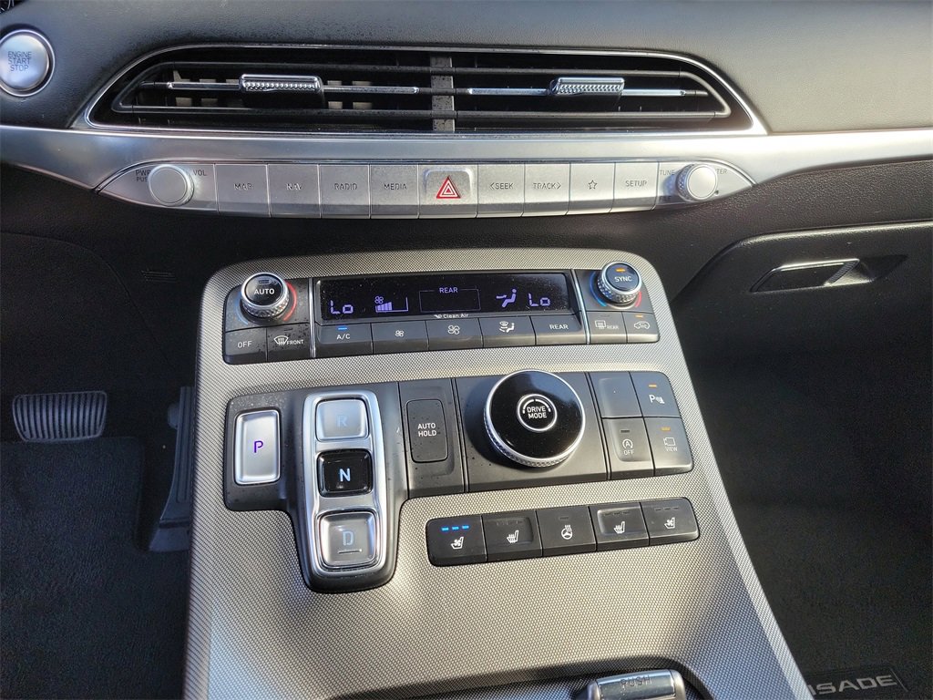 Used 2020 Hyundai Palisade Limited image 38