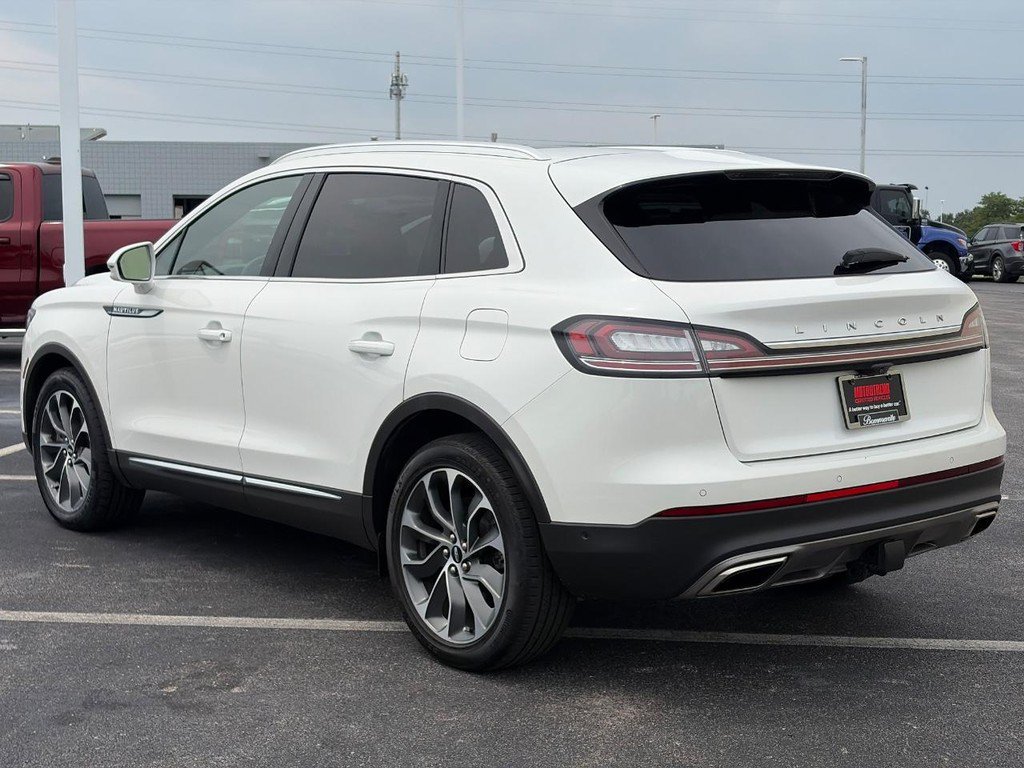 Used 2023 Lincoln Nautilus Reserve w/ Equipment Group 201A AWD/4WD image 8