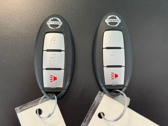 Used 2021 Nissan Kicks S image 27