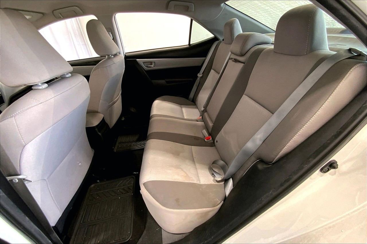 Used 2017 Toyota Corolla LE image 24
