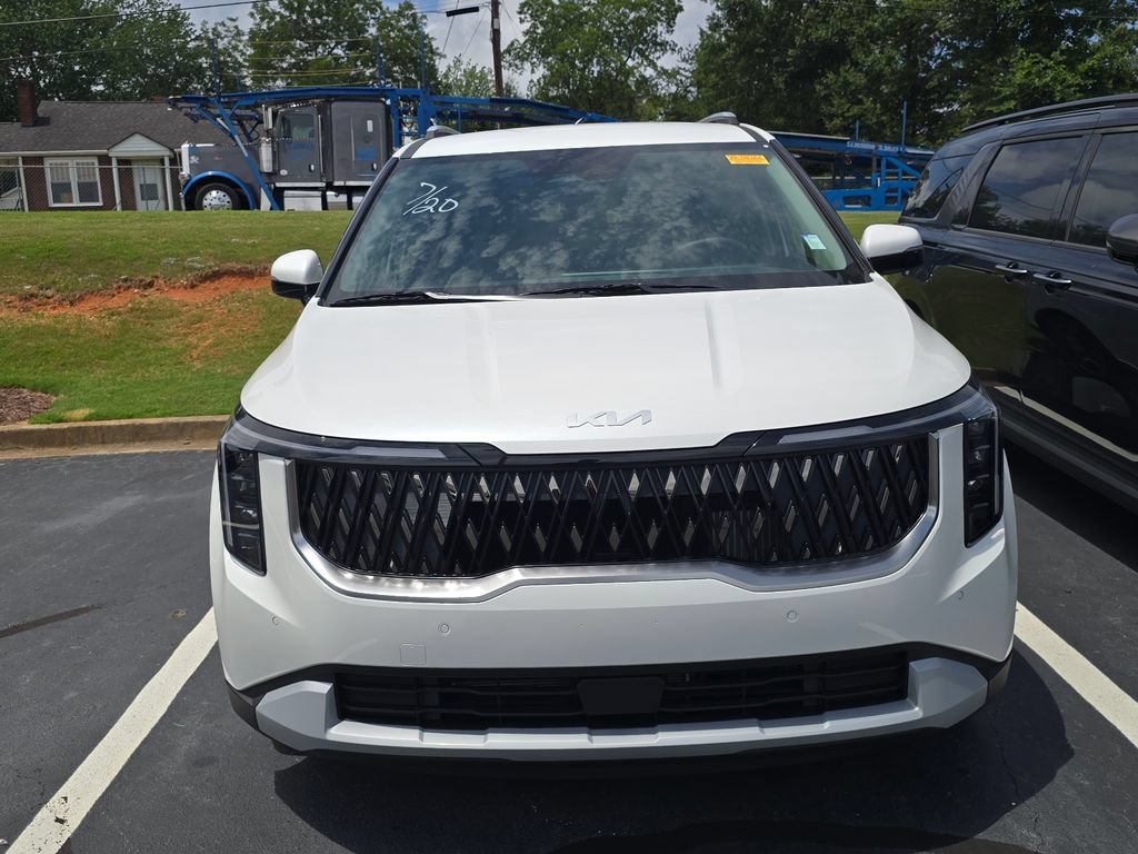 New 2027 Kia Carnival EX FWD image 2