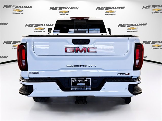Used 2023 GMC Sierra 3500 AT4 w/ AT4 Premium Plus Package image 6