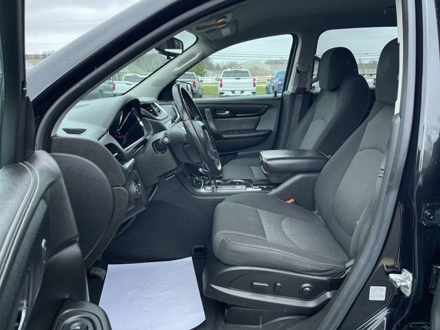 Used 2015 Chevrolet Traverse LT w/ Style and Technology Package image 18