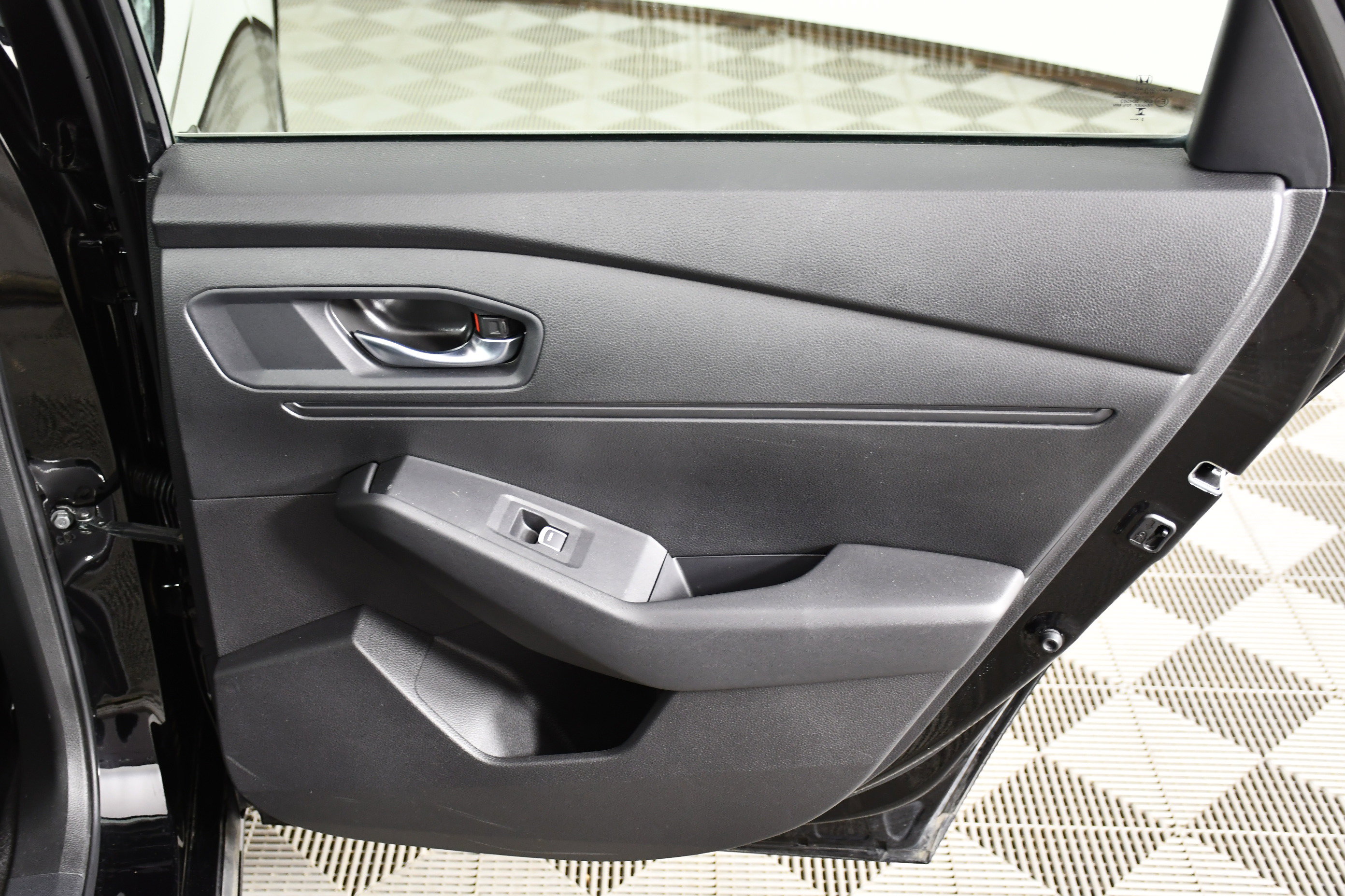 Used 2025 Honda Accord EX-L image 36