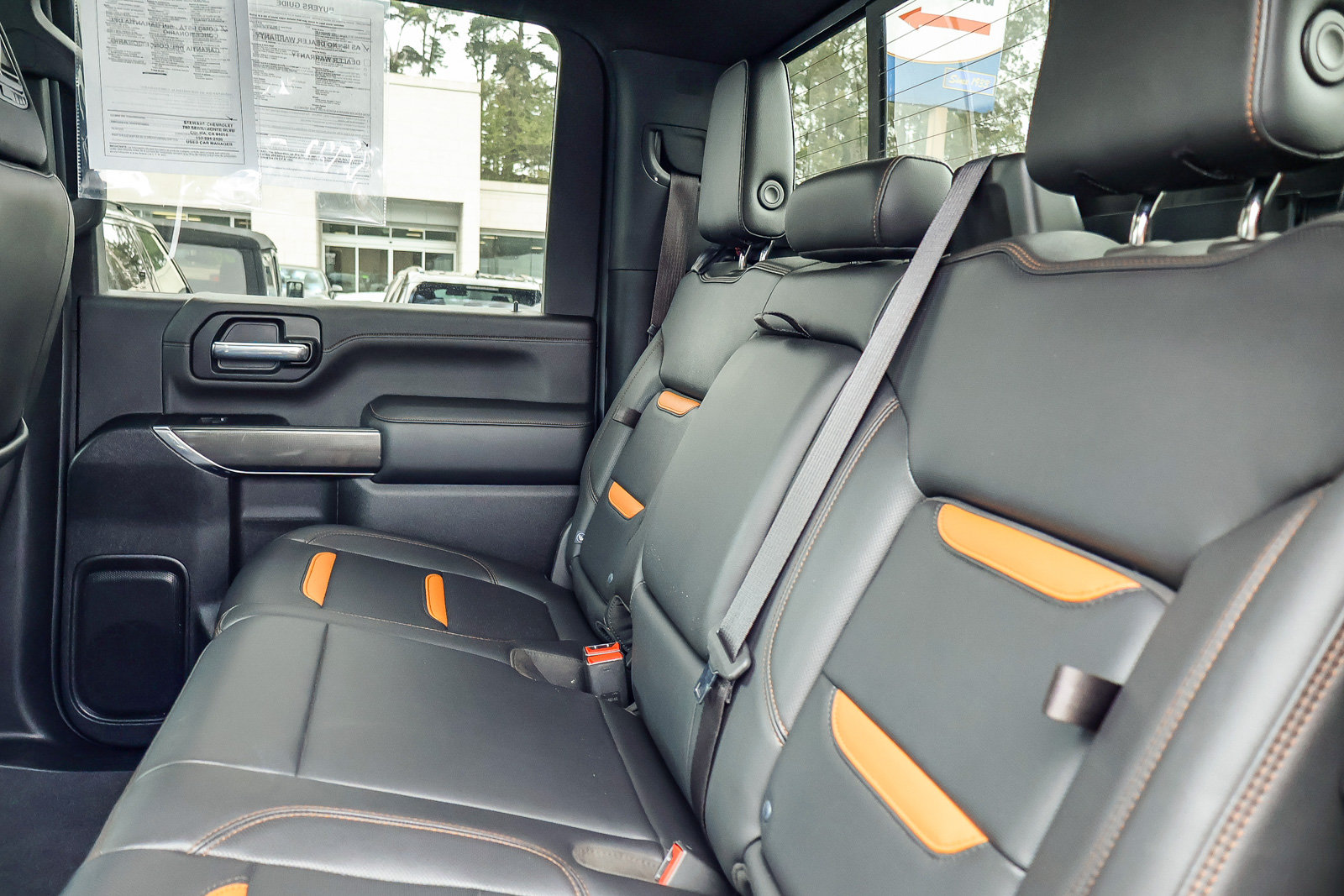 Used 2020 GMC Sierra 2500 AT4 w/ AT4 Premium Package AWD/4WD image 16