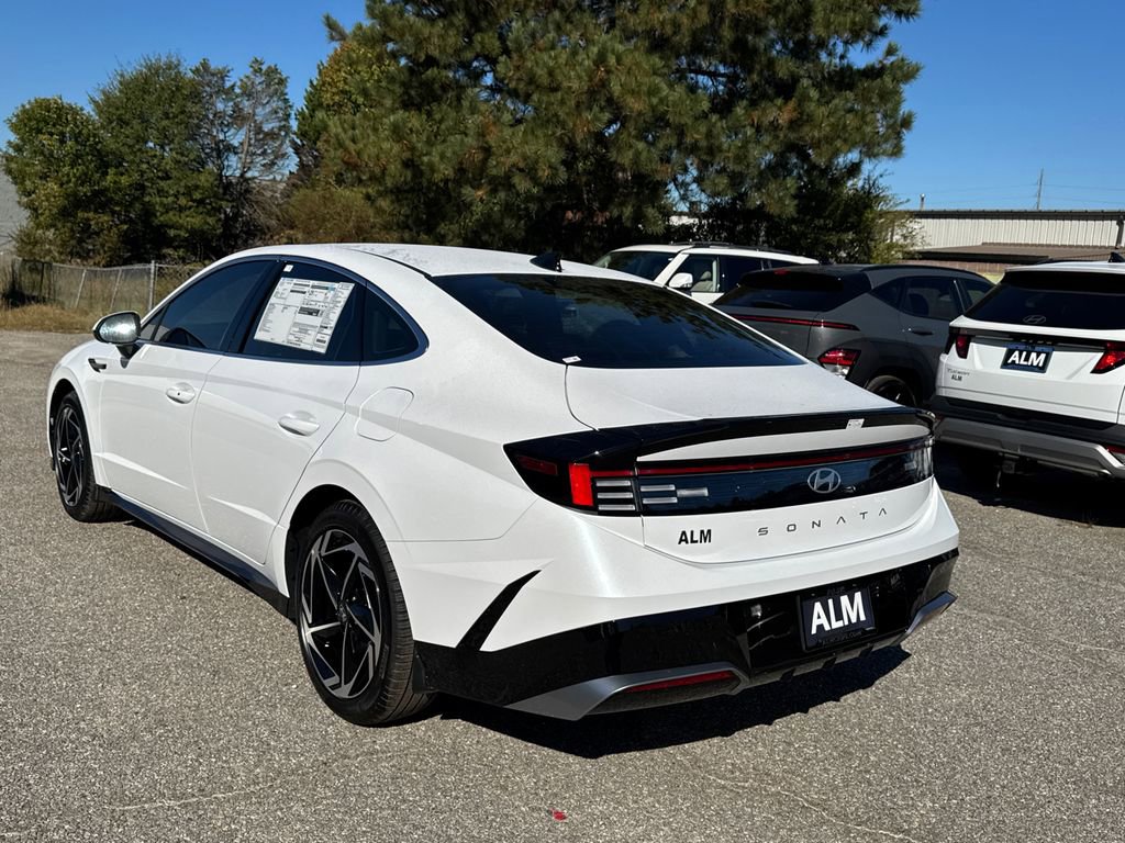 New 2026 Hyundai Sonata SEL video 3