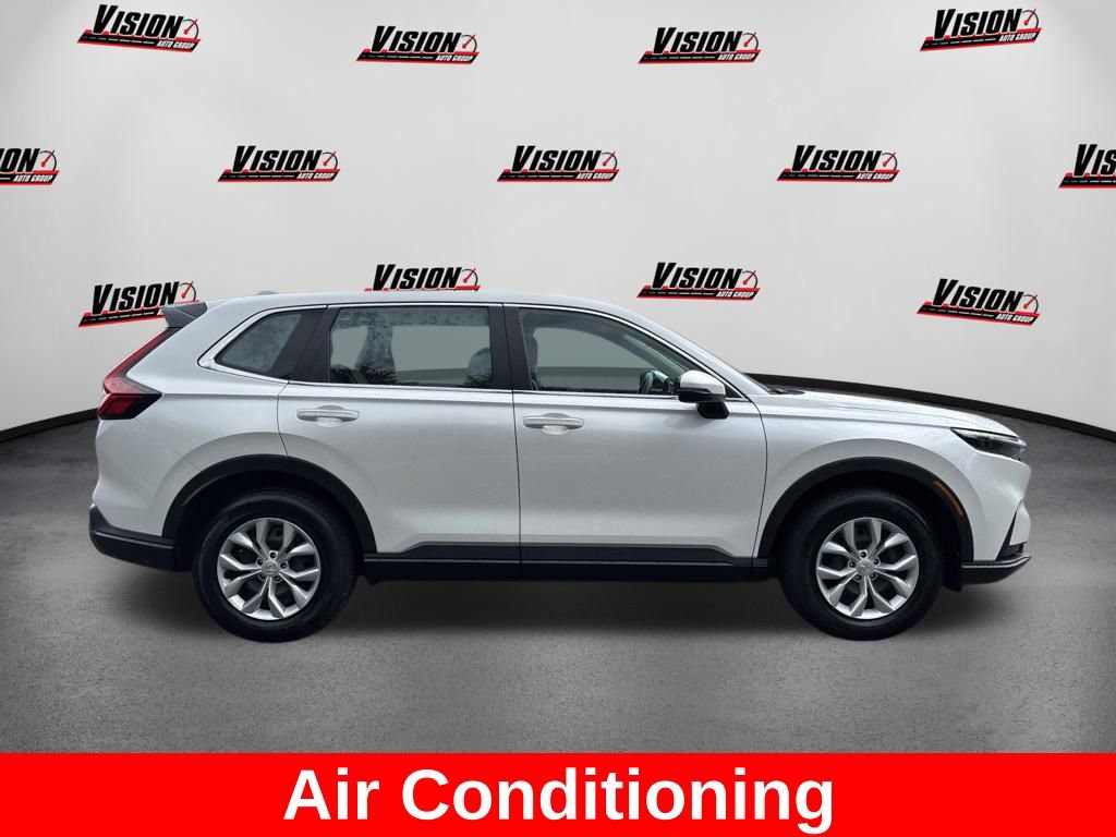 Used 2023 Honda CR-V LX image 4
