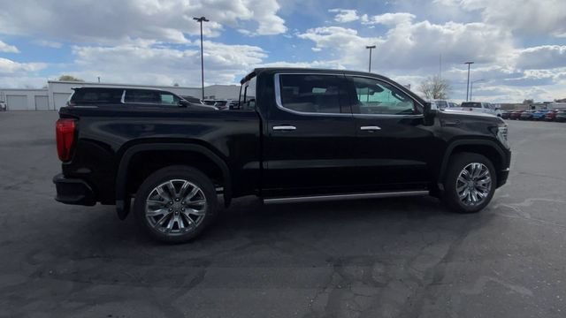 New 2026 GMC Sierra 1500 Denali w/ Denali Reserve Package AWD/4WD image 9