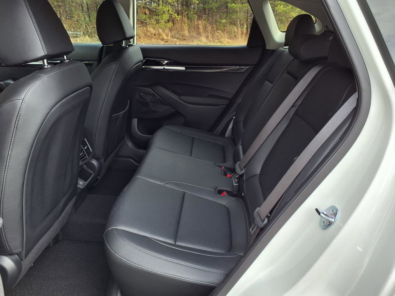 Used 2025 Kia Seltos EX image 10