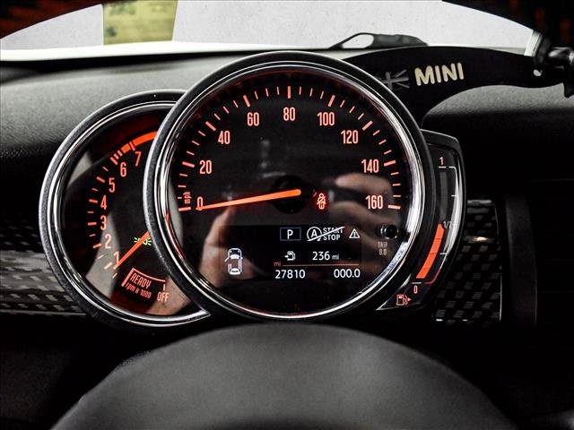 Used 2019 MINI Cooper S w/ Signature Upholstery Package FWD image 11