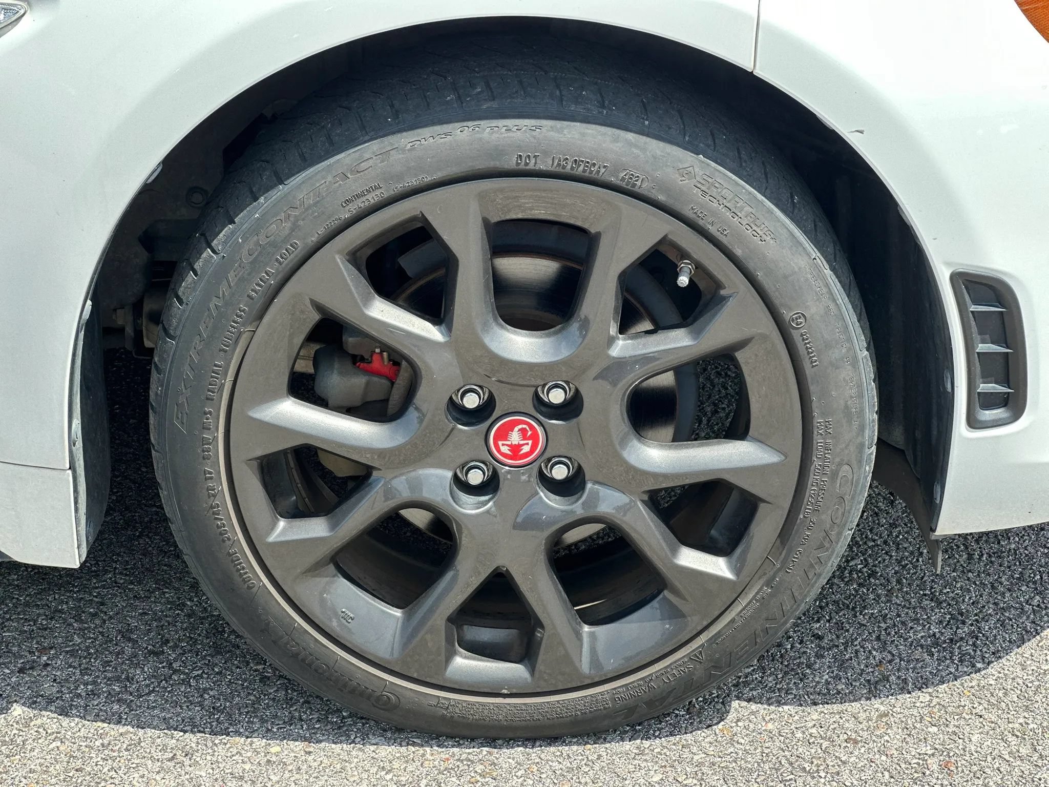 Used 2020 FIAT 124 Spider Abarth w/ Convenience Group RWD image 28