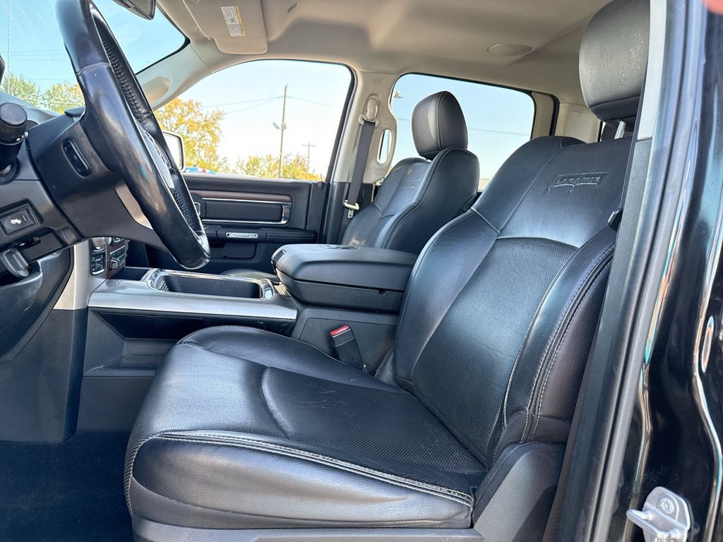 Used 2017 RAM 1500 Laramie w/ Convenience Group AWD/4WD image 11
