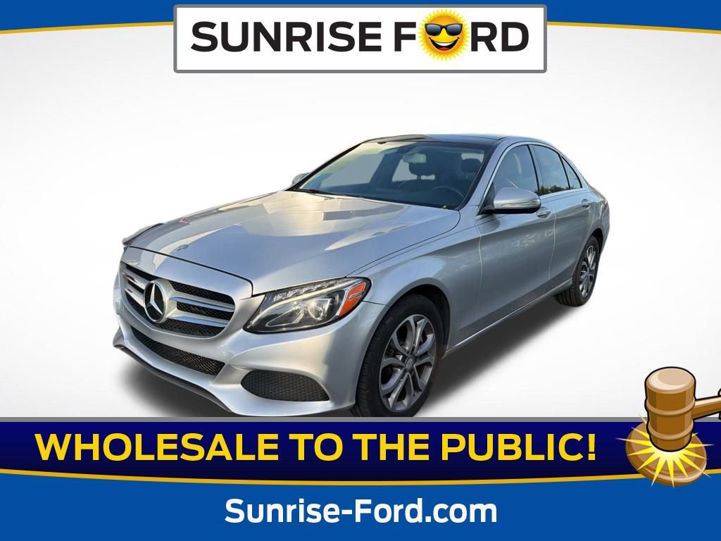 Used 2015 Mercedes-Benz C 300 4MATIC Sedan image 1
