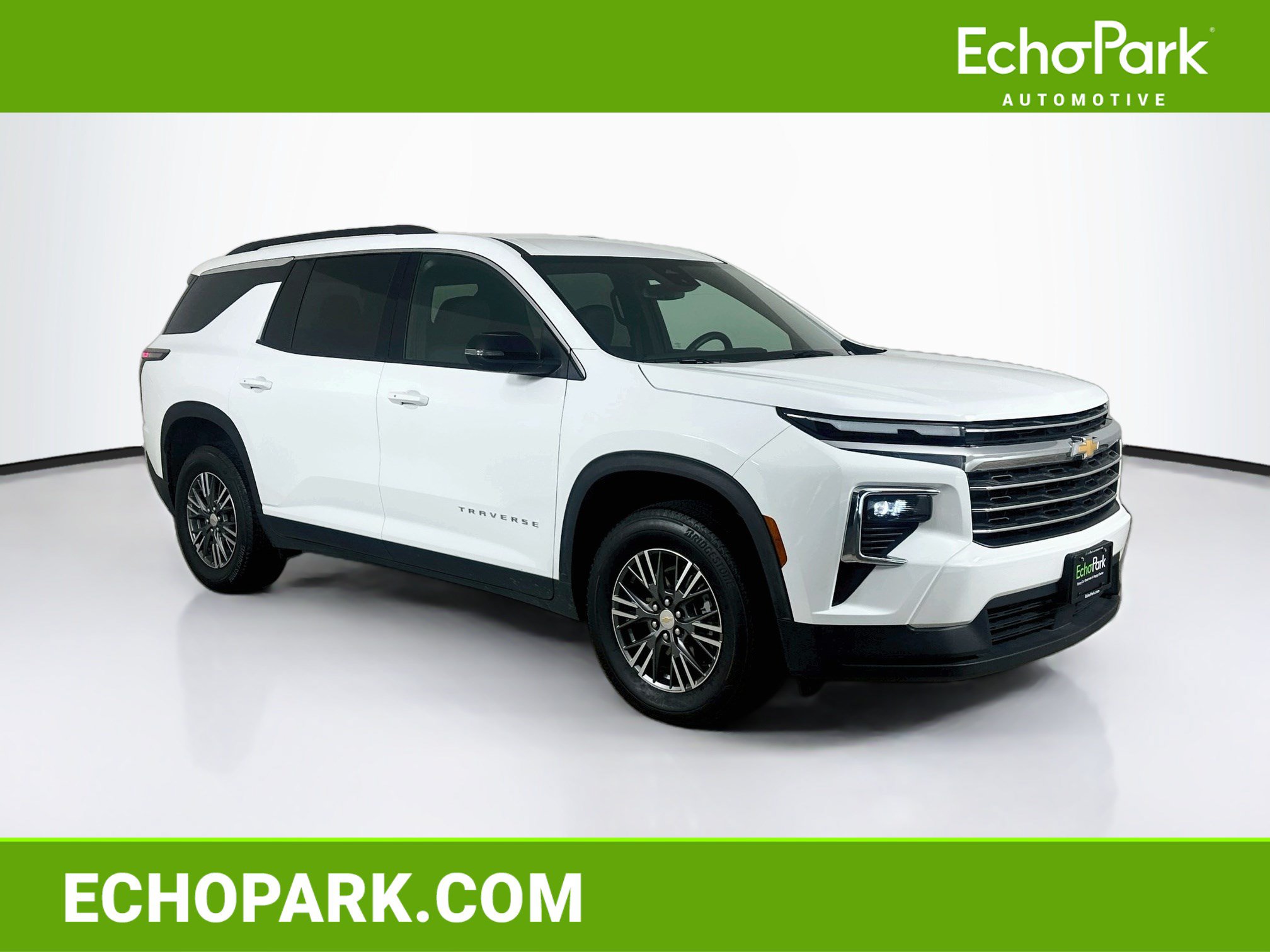 Used 2026 Chevrolet Traverse LT