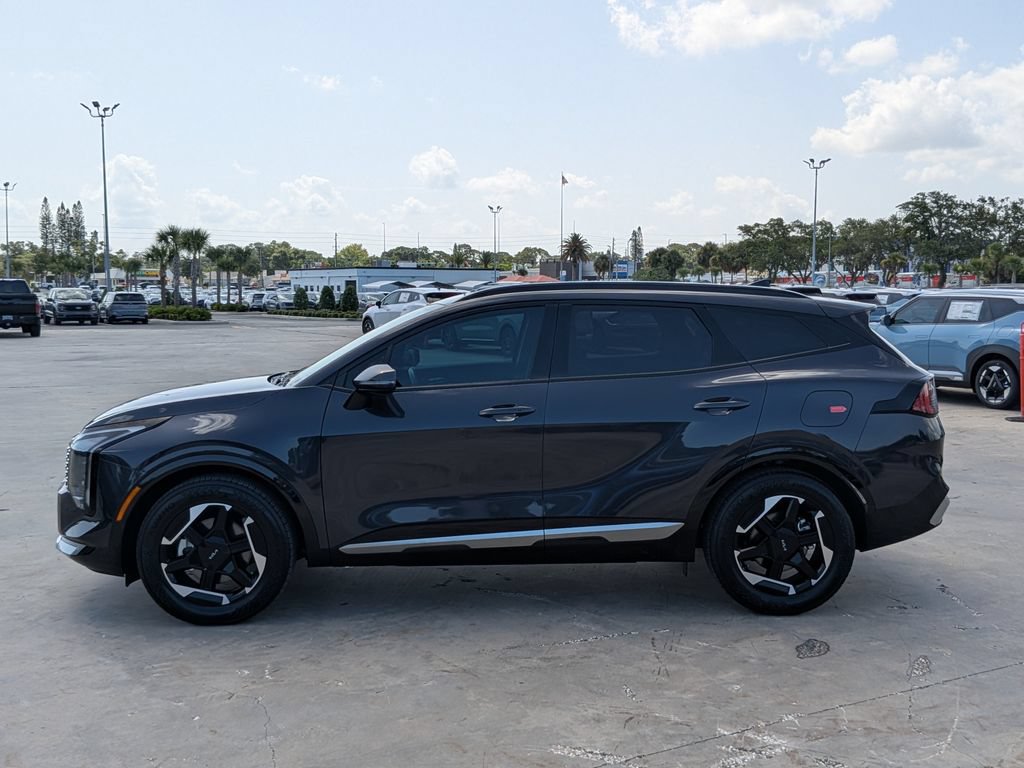 Certified 2026 Kia Sportage SX FWD image 5
